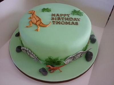 Dinosaur themed birthday cake - Cake by Topperscakes