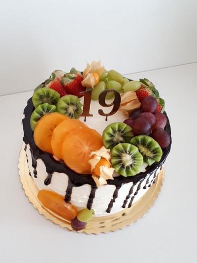 B-day Fruit drip  - Cake by Kaliss