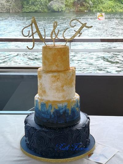 Wedding Cake - Cake by Ruth - Gatoandcake