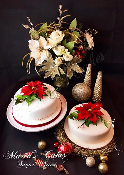 Poinsettia sugar flowers - Cake by Marias-cakes