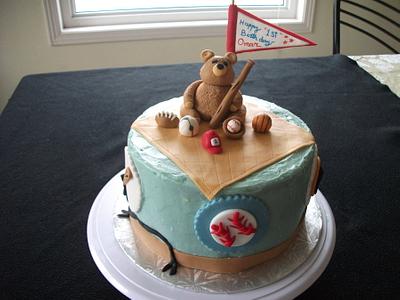 Teddy loves sport  - Cake by DialaSweetCakes