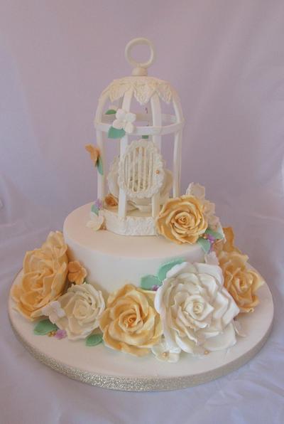 golden wedding birdcage - Cake by essexflourpower