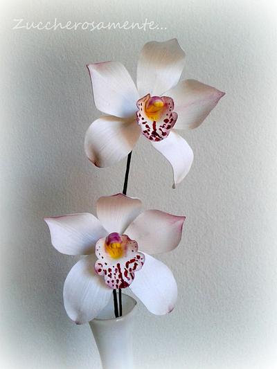 Gumpaste Cymbidium Orchid - Cake by Silvia Tartari