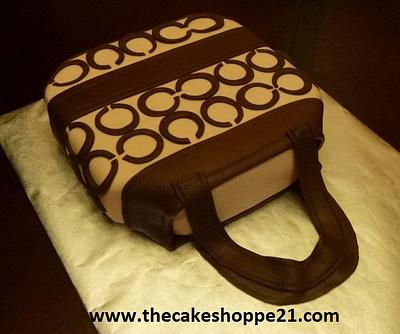 Coach purse cake - Cake by THE CAKE SHOPPE