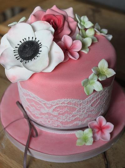 Mini 5" floral Mother's day cake - Cake by Sugar Spice