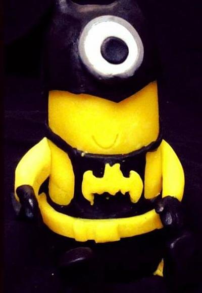 Bat-Minion?  - Cake by Sugar Junkie
