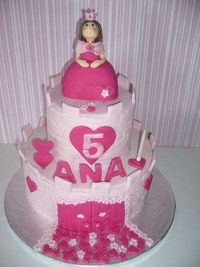 Castle - princess cake - Cake by ElasCakes