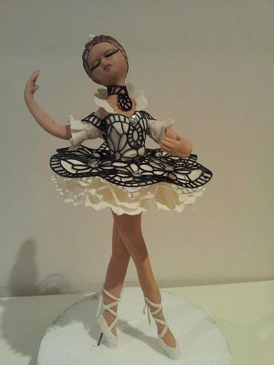 Ballerina  figurine ... - Cake by Bistra Dean 