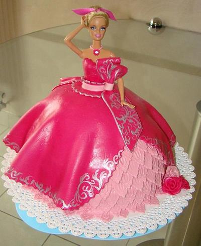 torta barbie - Cake by gina Mengarelli 