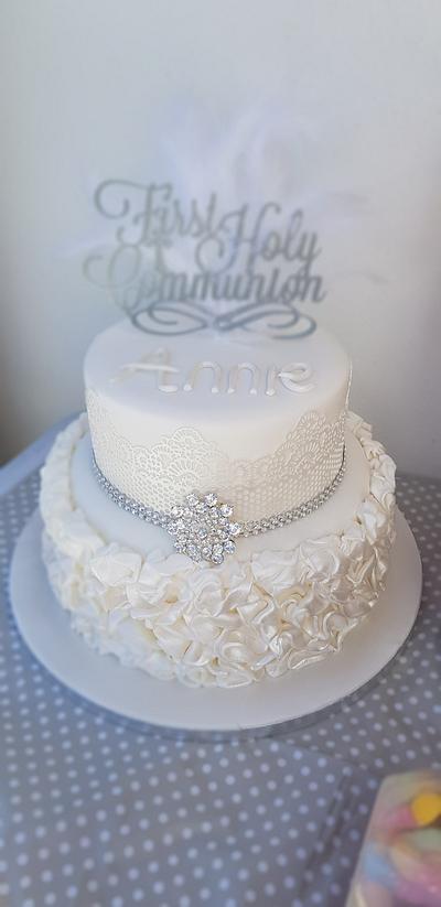 Diamante communion cake - Cake by Redlouis33