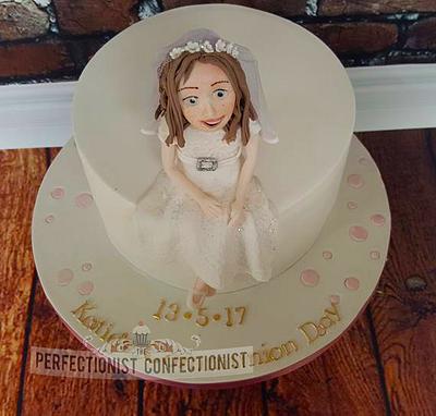 Kate - Communion Cake  - Cake by Niamh Geraghty, Perfectionist Confectionist
