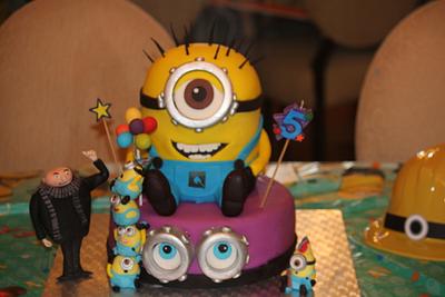 Despicable Me birthday cake Gru, Evil Minion - Cake by KimmyCakes