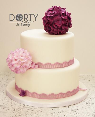 Hydrangea wedding cake - Cake by Jana Šetina-Köhlerová