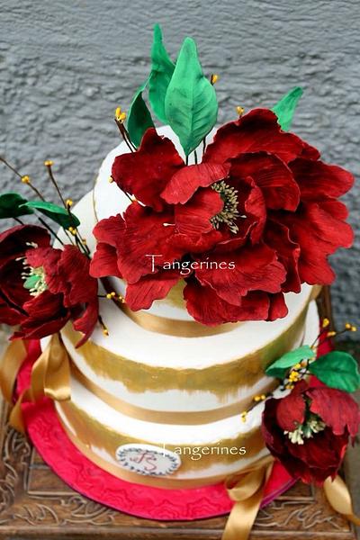 Red, gold and white - Cake by tangerine