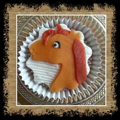 horse cupcake - Cake by maddy van pelt