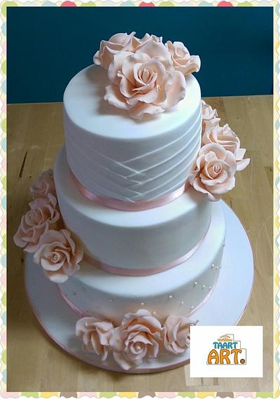 Rose wedding cake  - Cake by Taart-Art  Jolanda van Ruiten