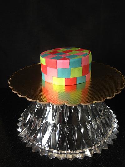 Geometric design on cake - Cake by nanimacakes