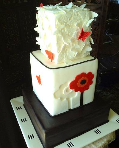 Poppy and Butterflies cake - Cake by The Vagabond Baker
