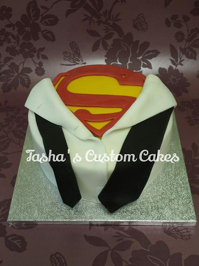 Superman cake - Cake by Tasha's Custom Cakes