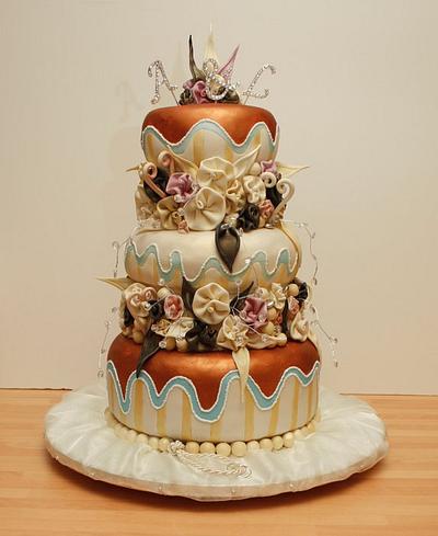 My First Proper Wedding Cake! - Cake by Carol Vaughan