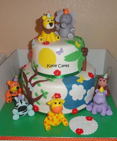 Safari Cake and Cupcakes - Cake by Katie Cortes