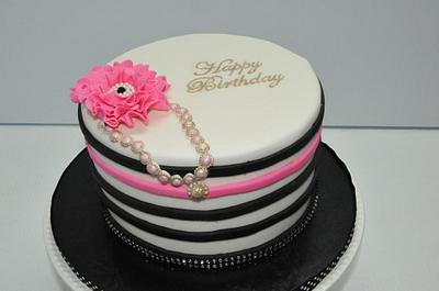 Simple Birthday Cake  - Cake by Saranya Thineshkanth