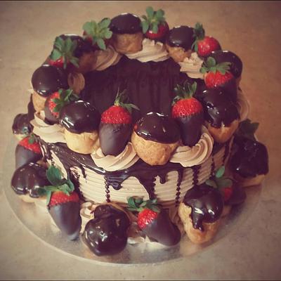 Looks too delicious not to share - Cake by Lisa-Jane Fudge