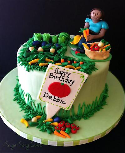 A Bountiful Birthday  - Cake by lorieleann