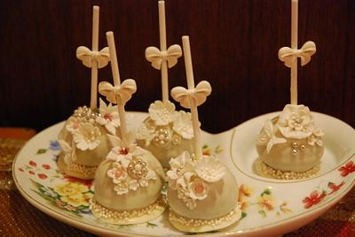 wedding cake pops.... - Cake by khushi