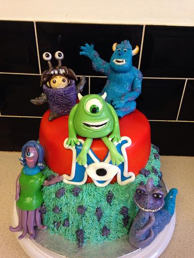 Monsters!!!!! - Cake by zoeyscakes