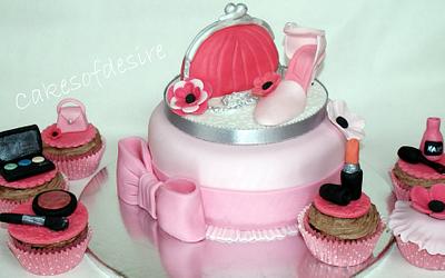 Girly cake - Cake by cakesofdesire