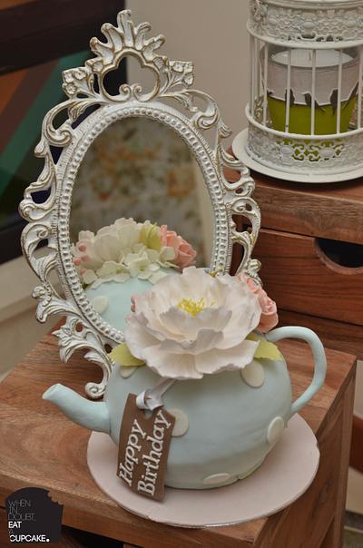 Shabby chic teapot cake with sugar flowers - Cake by Sahar Latheef
