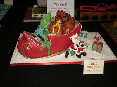santa sleigh cake - Cake by Putty Cakes