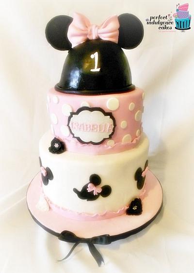 Minnie Mouse for Isabella - Cake by Maria Cazarez Cakes and Sugar Art