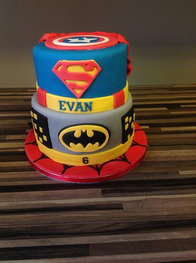 Super hero - Cake by 2wheelbaker