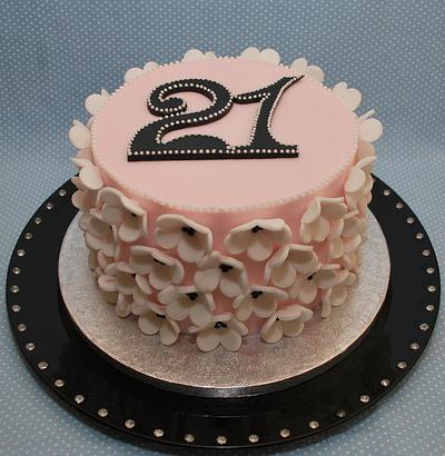 21.... - Cake by ramona's cakes