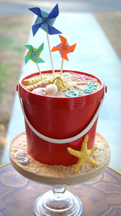 Bucket Full of Summer - Cake by Elisabeth Palatiello