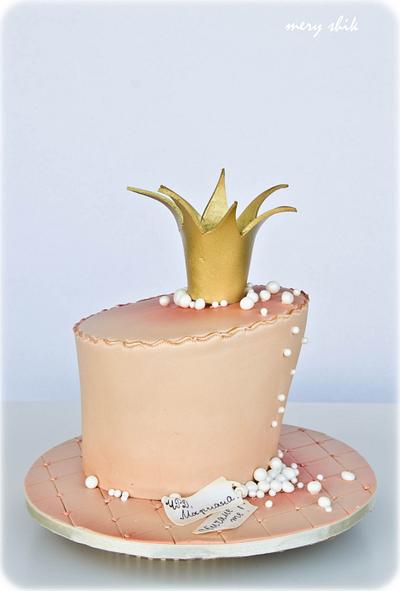 Just a crown - Cake by Maria Schick