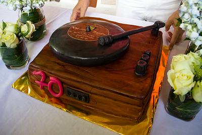 Turn table cake - Cake by Paladarte El Salvador