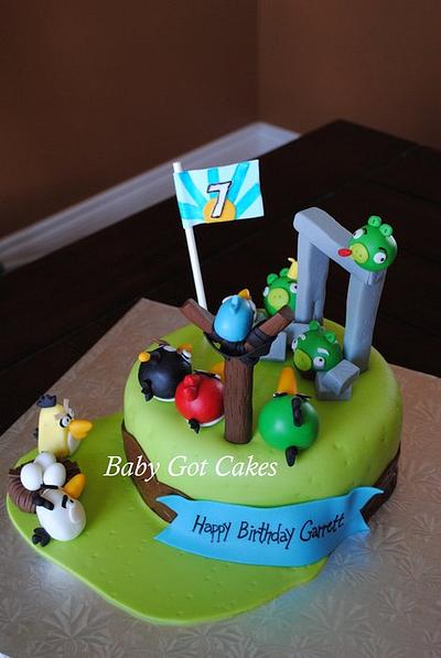 Angry Birds - Cake by Baby Got Cakes