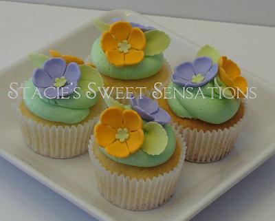 Spring Cupcakes - Cake by Naturepixie