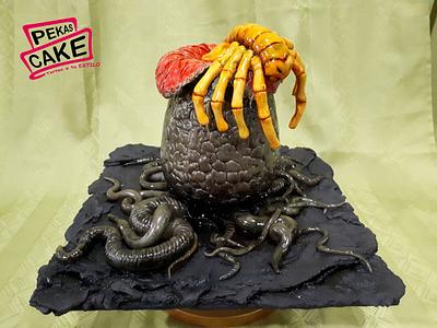 Alien Facehugger Cake - CakeFlix Collab - Cake by Karla Marambio Sánchez