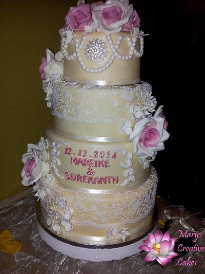 Sweet Pink White Floral Champagner Wedding Cake - Cake by Mary Yogeswaran