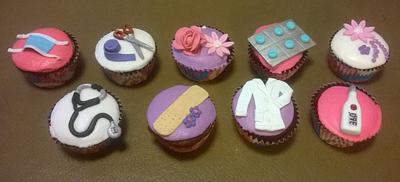 Doctor cupcakes - Cake by Tareli