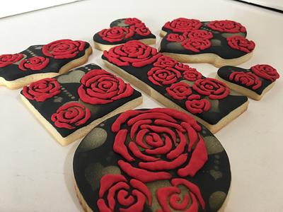 Roses - Cake by Patricia El Murr