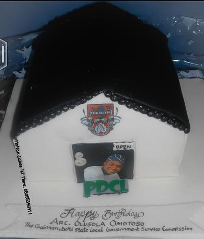 House Cake - Cake by Moltan Cakes 'N' More