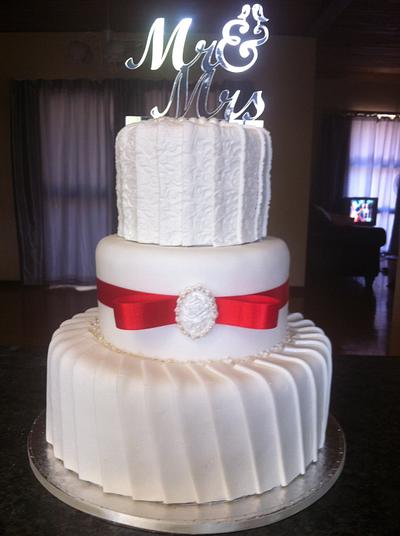 Valentines Day Wedding Cake - Cake by CakeIndulgence