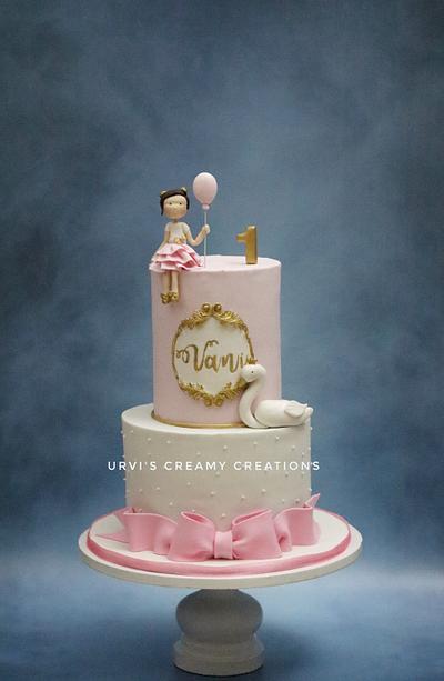 1st Birthday Cake - Cake by Urvi Zaveri 