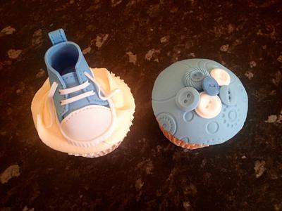 It's a boy! Babyshower cupcakes - Cake by Daisychain's Cakes