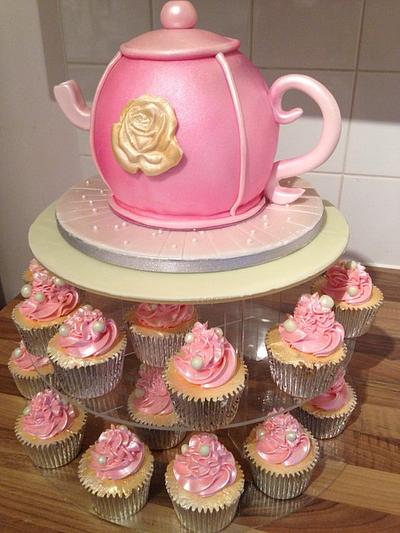 Pink tea pot cake  - Cake by Thecandycake